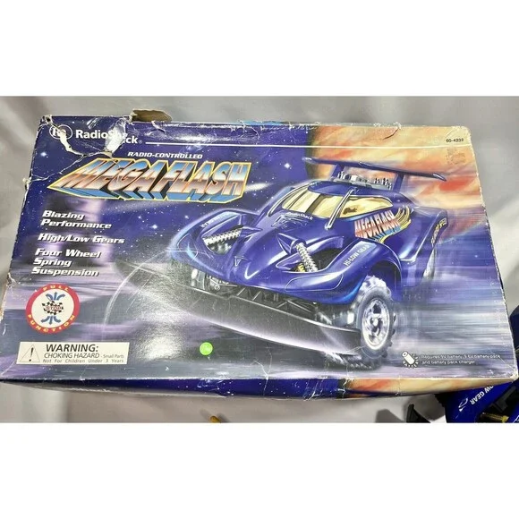 Vintage 1999 RADIOSHACK MEGAFLASH 9.6V Remote Control CAR Off Road Buggy w/ Box